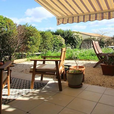 Cosy Appartement Entre Vignes Et Garrigue Avec Piscine Peret Exterior photo